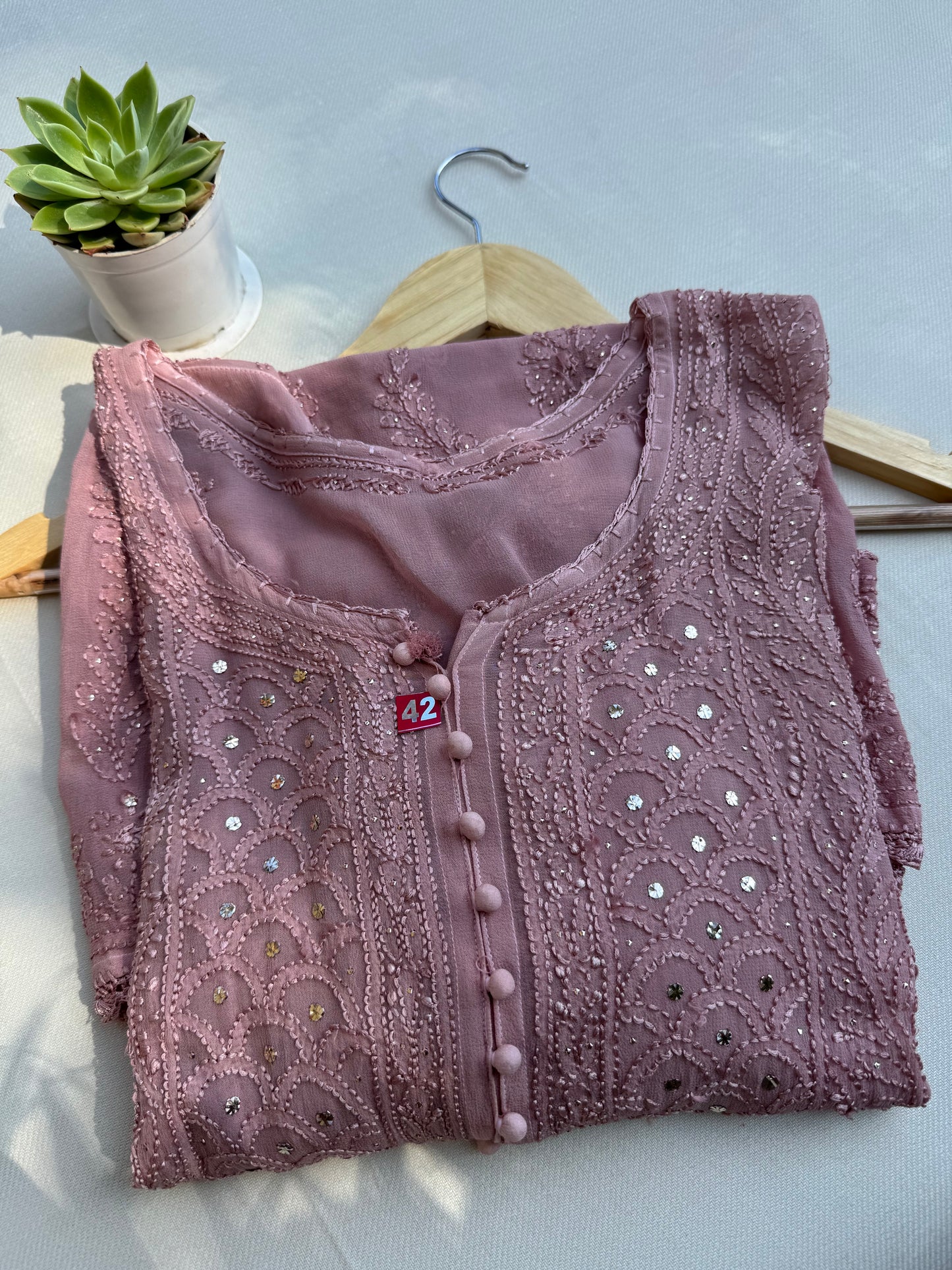 VISCOSE GEORGETTE MUKAISH CHIKANKARI SHORT KURTA