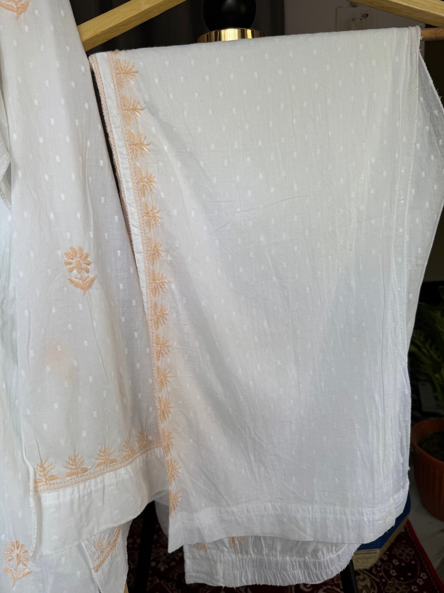 SAIRA CHIKANKARI DOBBY COTTON CO-ORD SET- WHITE