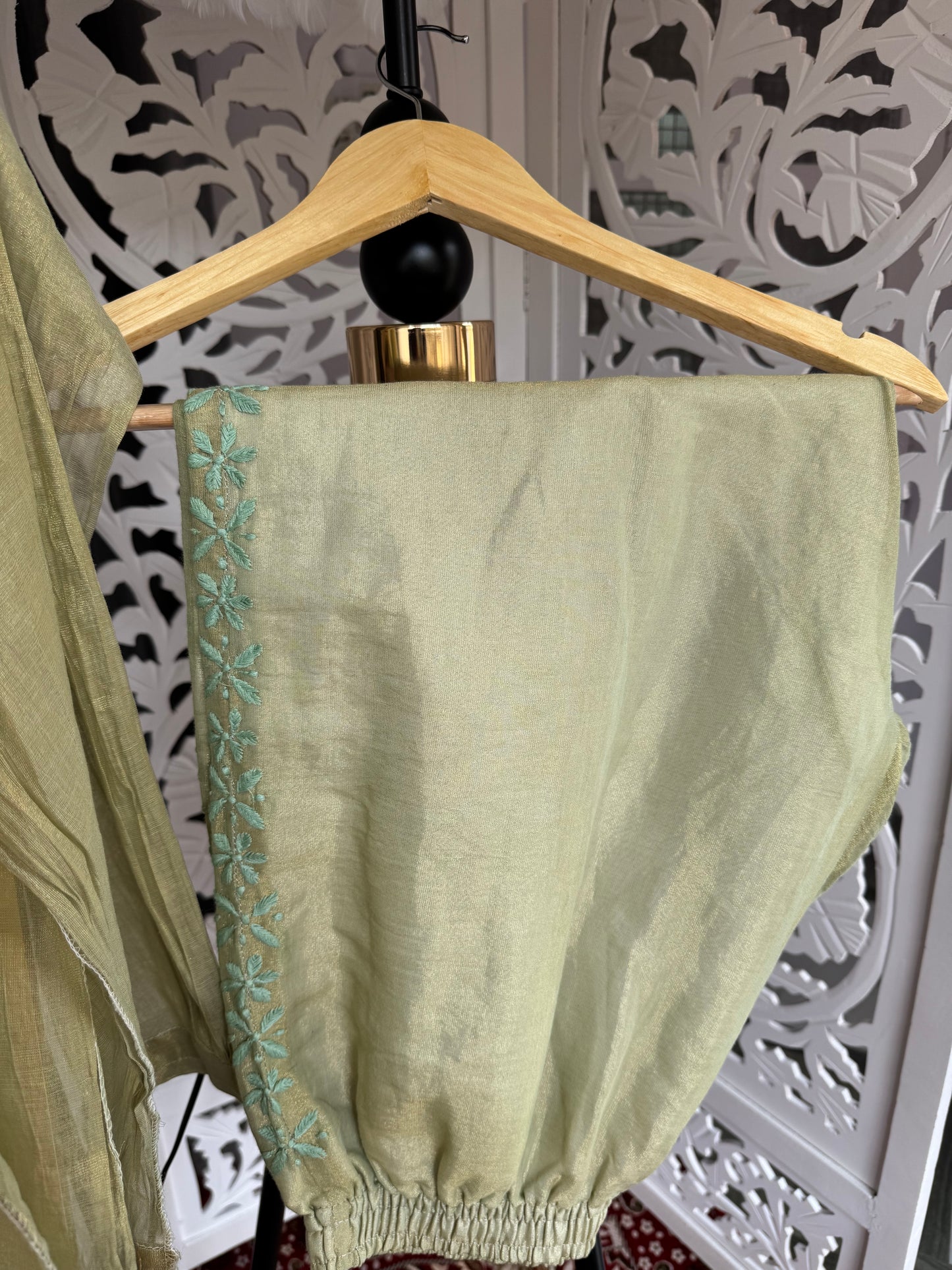 INARA CHIKANKARI TISSUE CO-ORD SET- GREEN