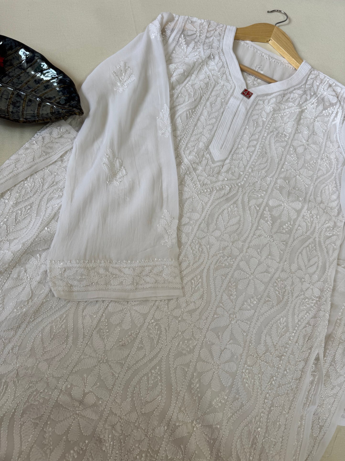 VISCOSE GEORGETTE CHIKANKARI KURTA- WHITE