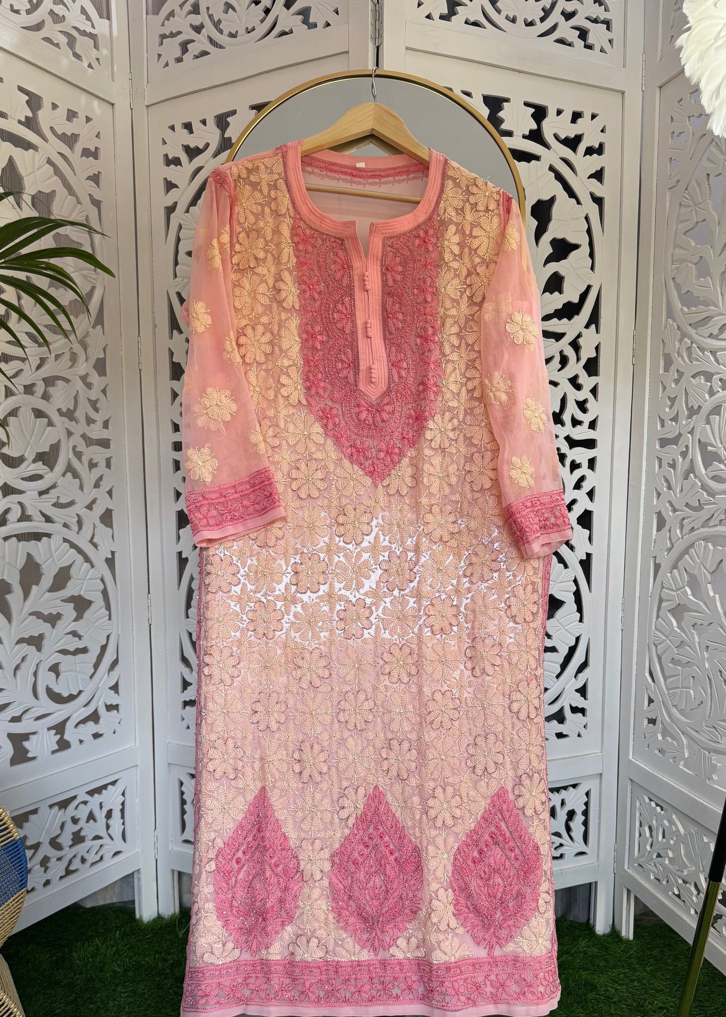 FAUX GEORGETTE ADD-ON RESHAM CHIKANKARI KURTA- LIGHT PINK