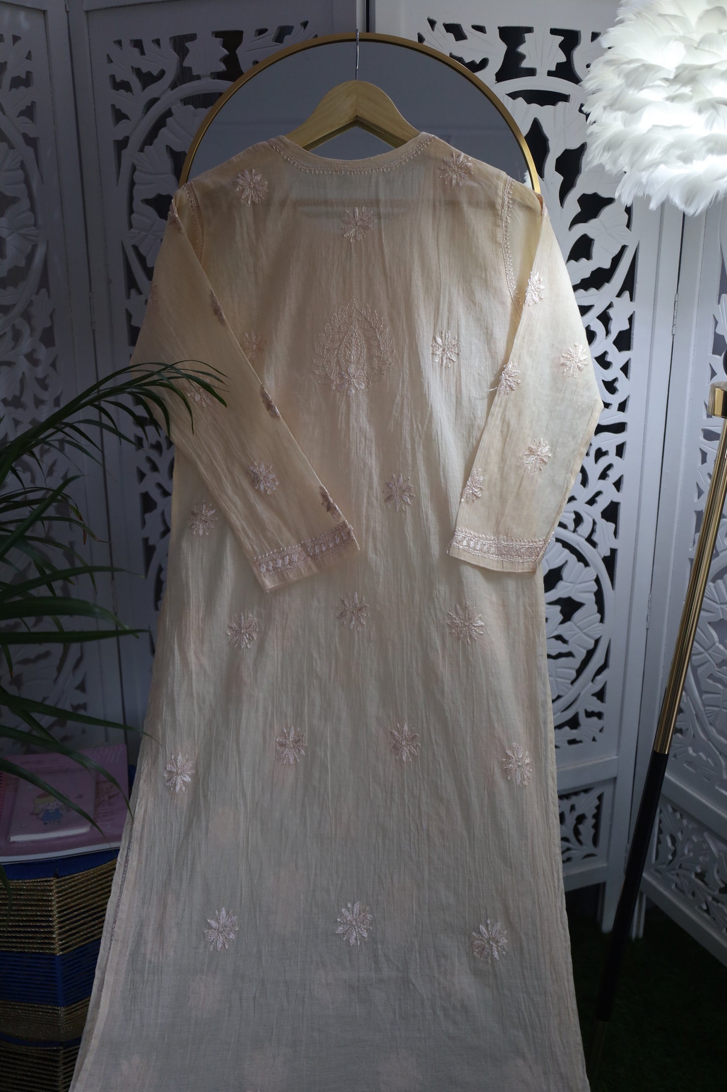 MUL CHANDERI RESHAM CHIKANKARI KURTA- PEACH