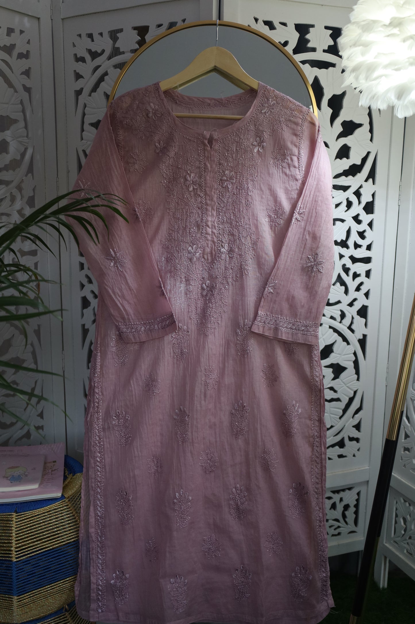 MUL CHANDERI RESHAM CHIKANKARI KURTA- PURPLE