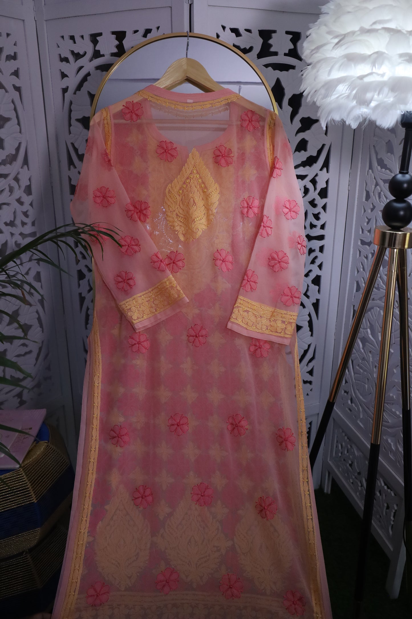 FAUX GEORGETTE RESHAM CHIKANKARI KURTA- PEACH