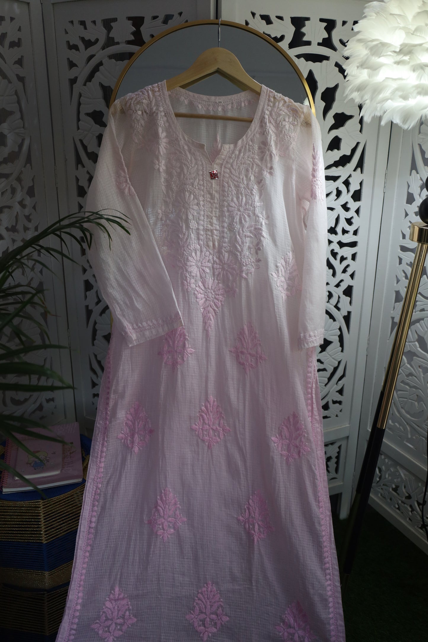 KOTA SOFT COTTON CHIKANKARI KURTA- BABY PINK OMBRE